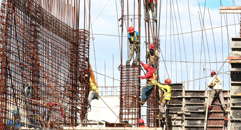 Construction Industry Forecasts A Big Year—Opportunity Is Knocking For Young Americans!